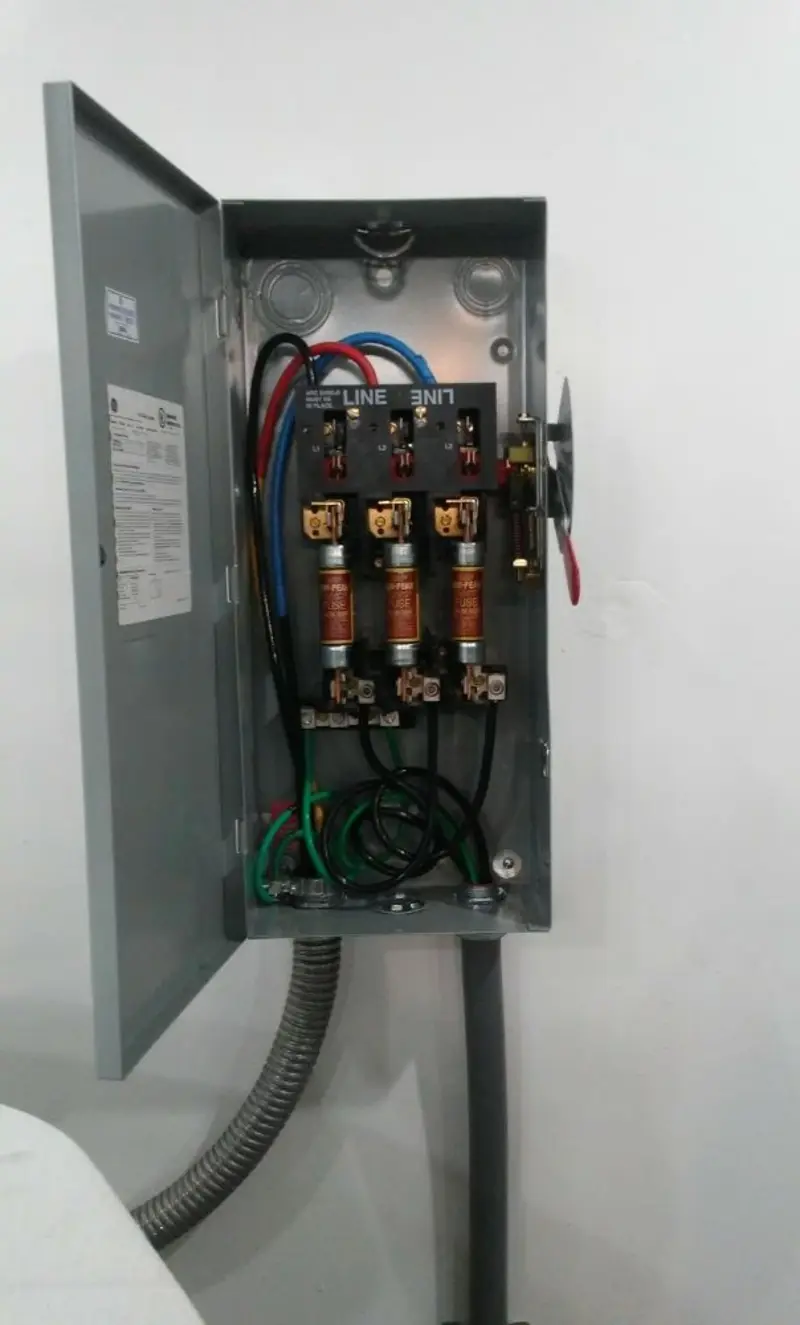 Three-phase disconnect switch installed for Electrical Wiring & Rewiring in Cohoes